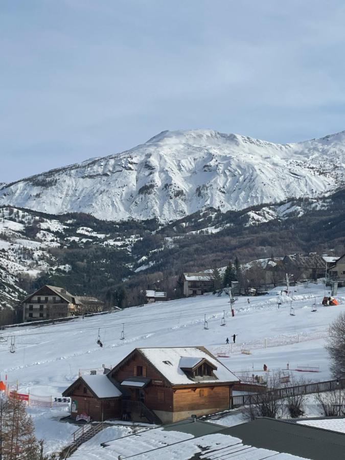 Appartement 2 Ch 40 M2 Au Pied Des Pistes De Ski Enchastrayes 외부 사진